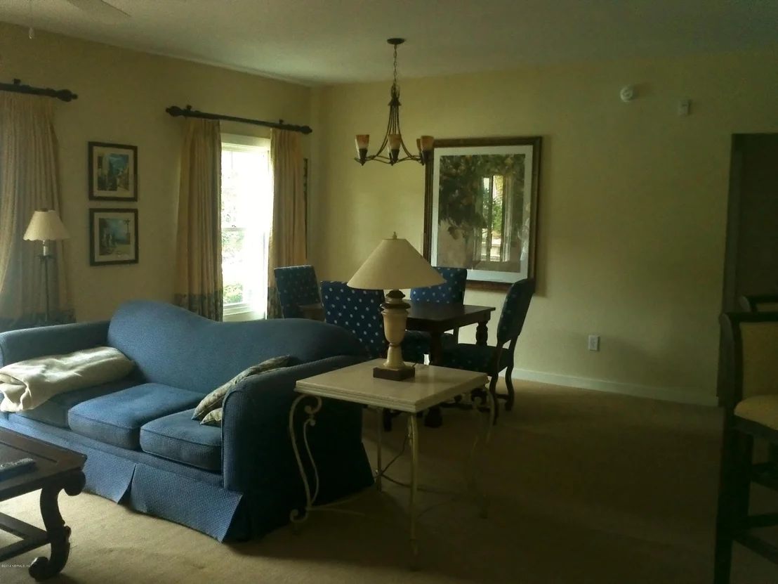 Photo of Unit 112 at 955 REGISTRY Boulevard