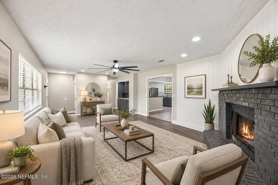 Photo of 1184 SURREY Glen
