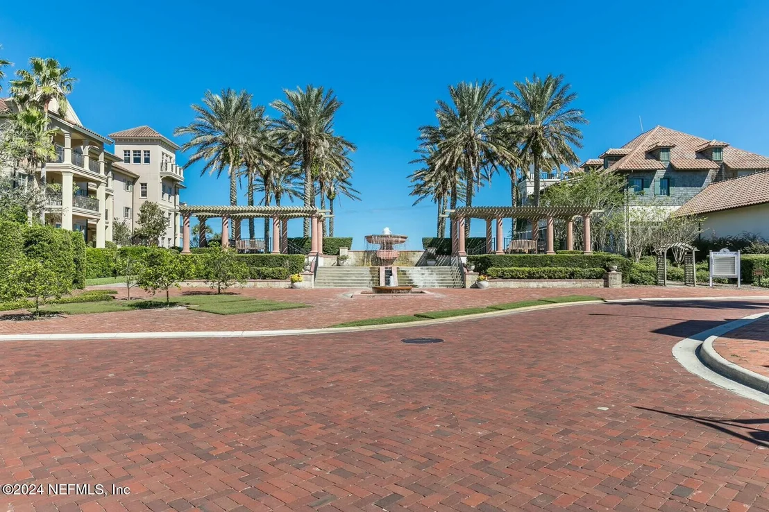 Photo of 82 PARK FRONT Lane