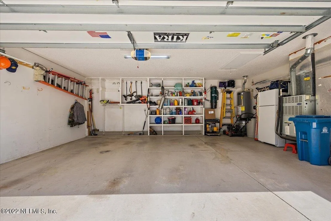 Photo of 816 EAGLE POINT Drive