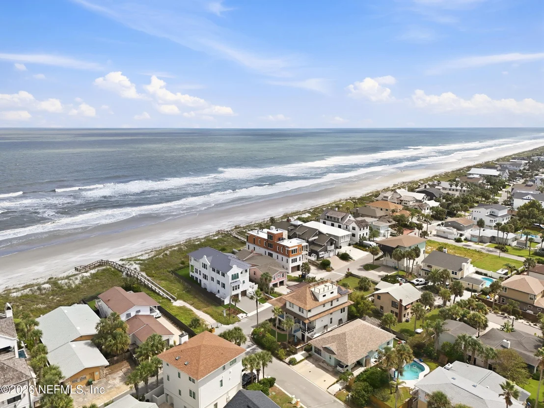 Photo of 3002 OCEAN Drive S