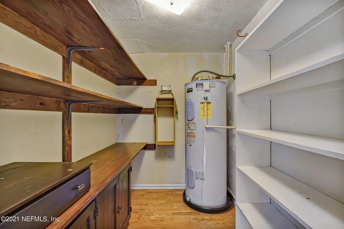 Photo of 11432 RIVER KNOLL Drive