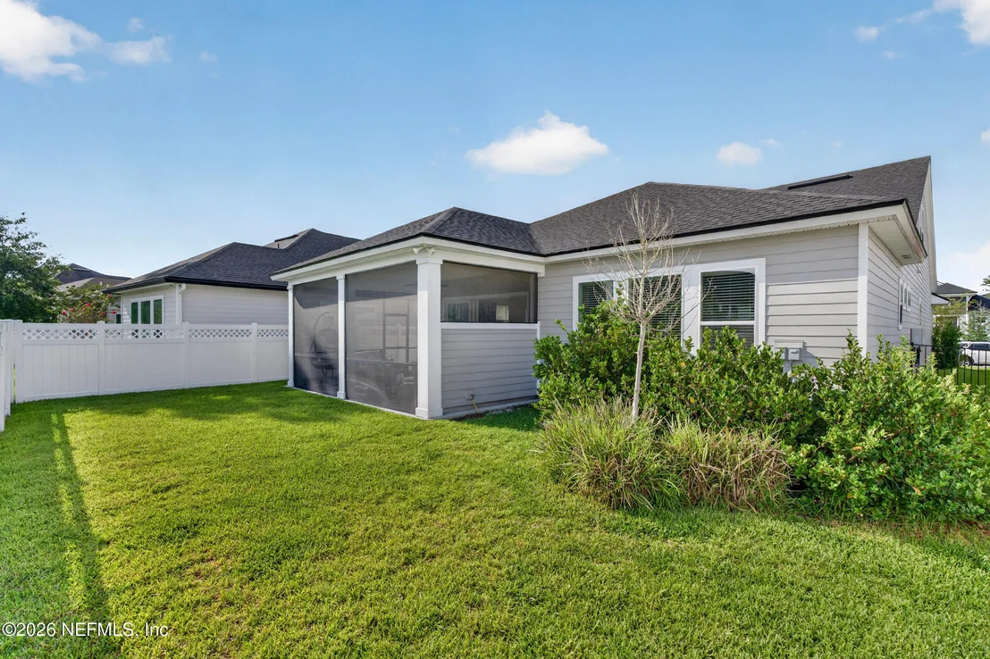 Photo of 483 COURTNEY CHASE Drive