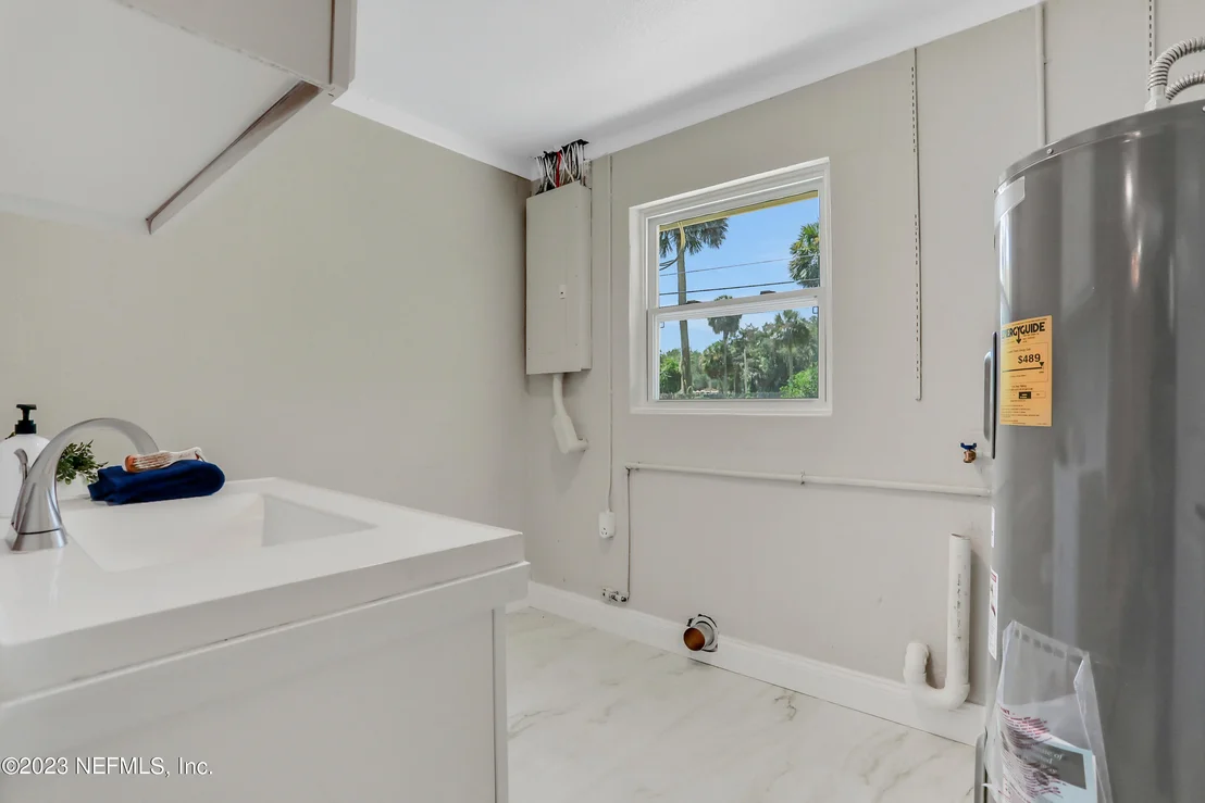 Photo of 128 BELLRAY Drive