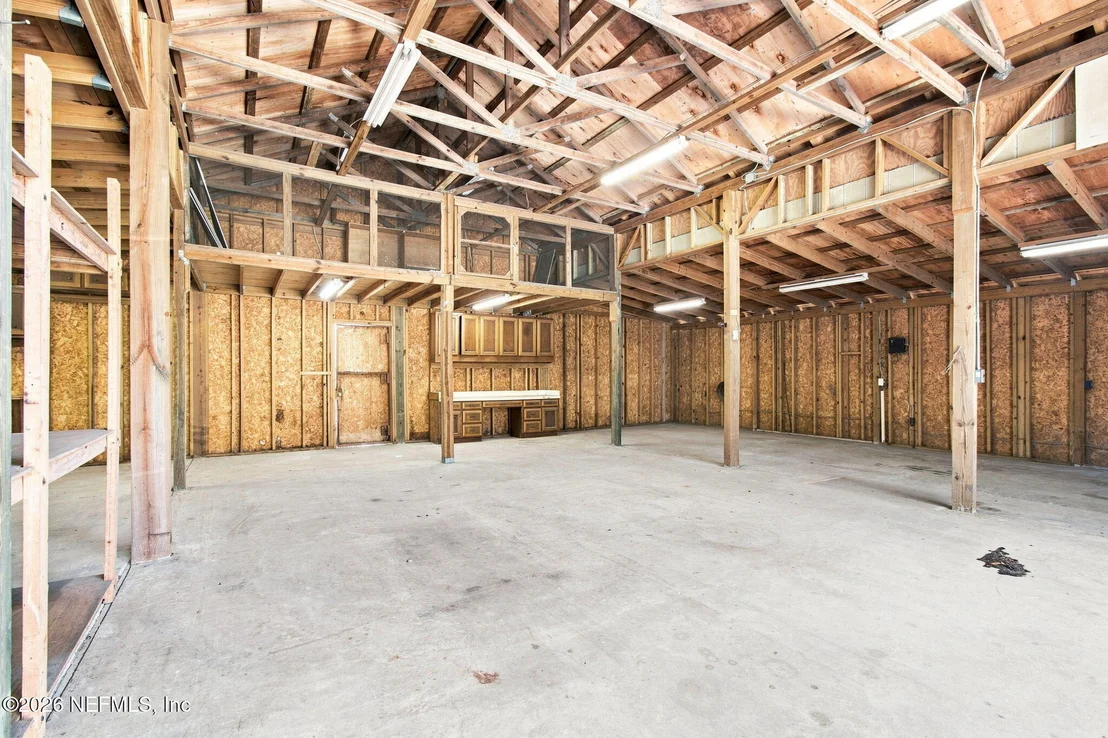 Photo of 1478 GATELY Road