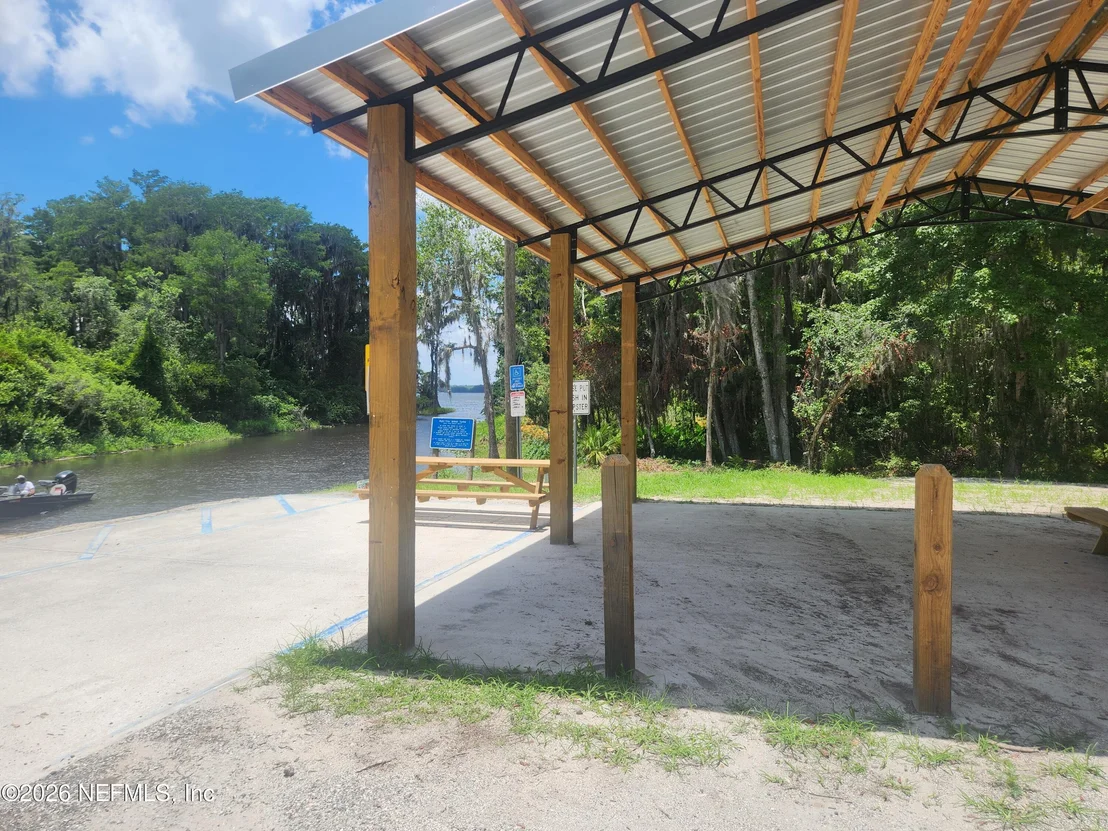 Photo of 2355 SE STATE ROAD 100
