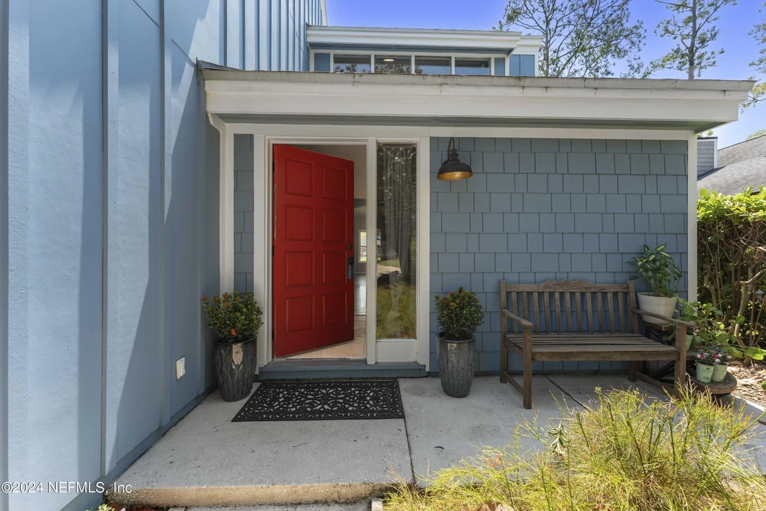 Photo of 502 CALI Drive