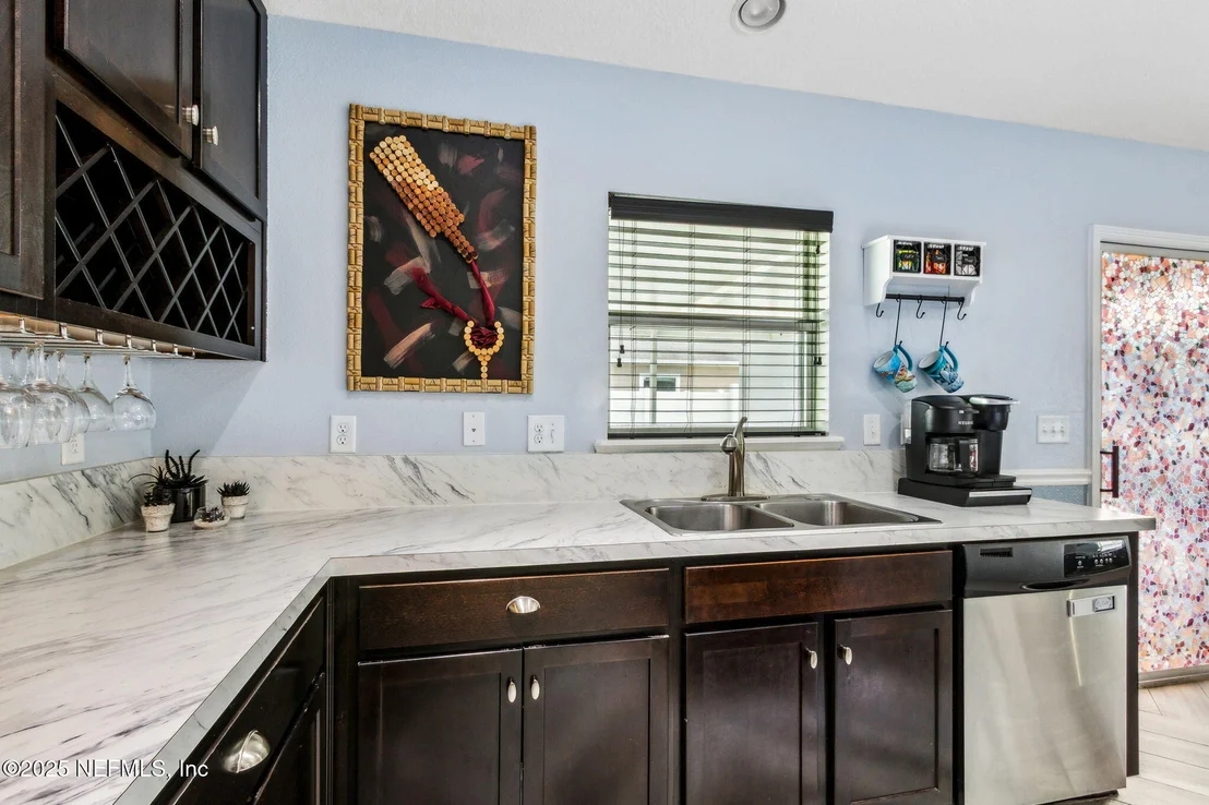 Photo of 7455 STEVENTON Way