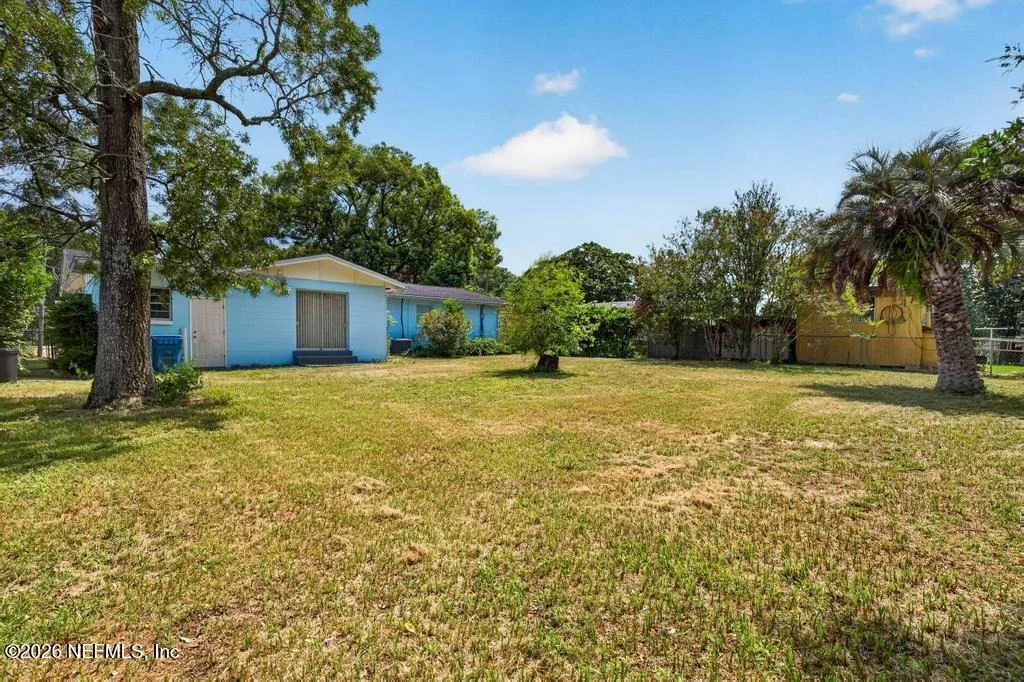 Photo of 10607 JOLYNN Road