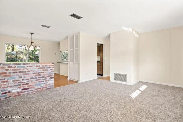 Photo of 1130 CROWN Drive