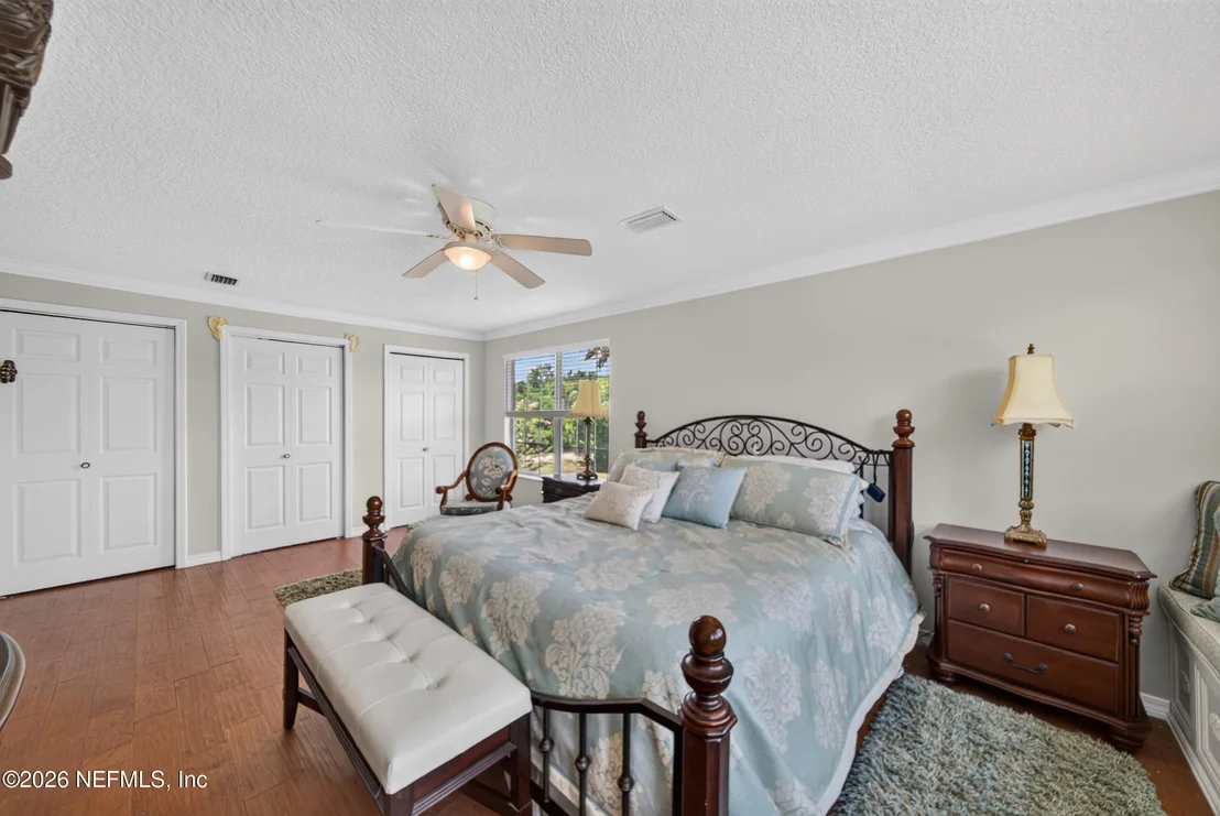 Photo of 1045 CEDAR BAY Road