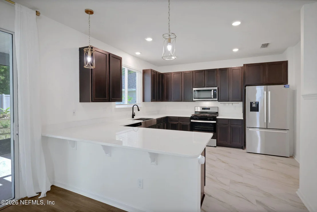 Photo of 87 PEACE RIVER Road