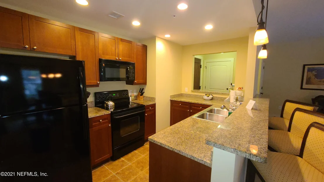 Photo of Unit 205 at 955 REGISTRY Boulevard