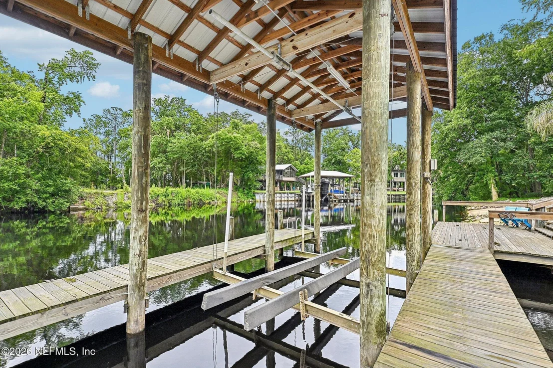 Photo of 4142 SCENIC Drive