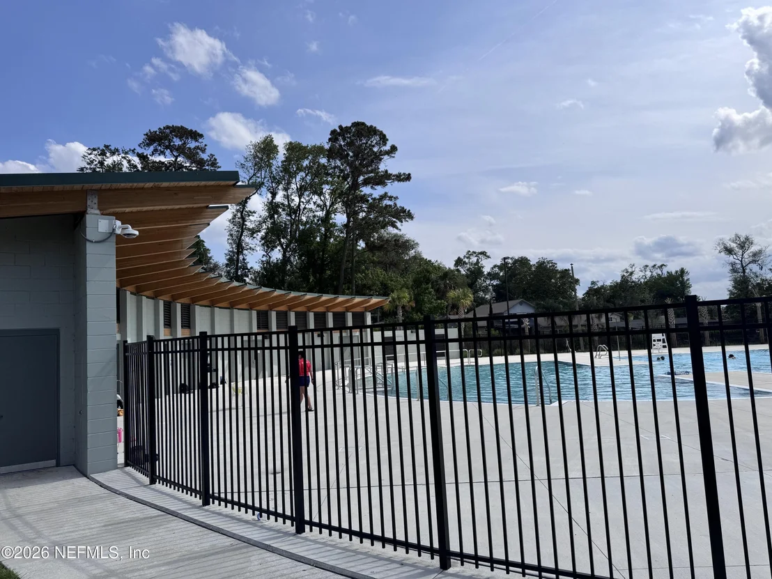 Photo of 5527 MAXINE Drive