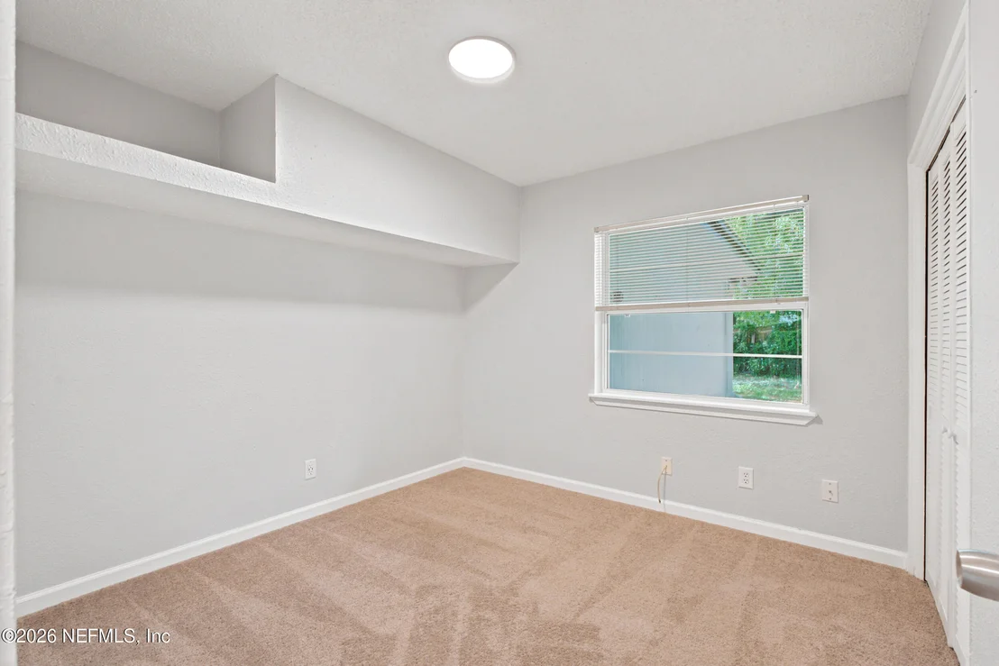 Photo of 5431 RIVER FOREST Drive