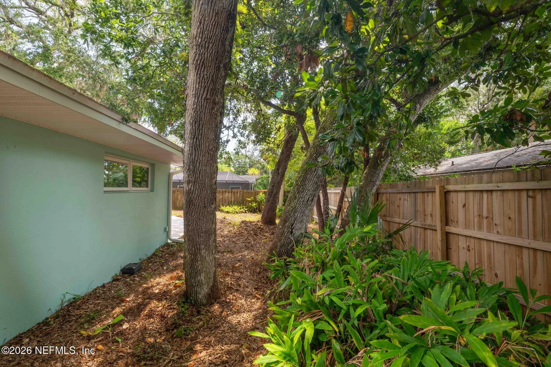 Photo of 62 WILLOW Drive
