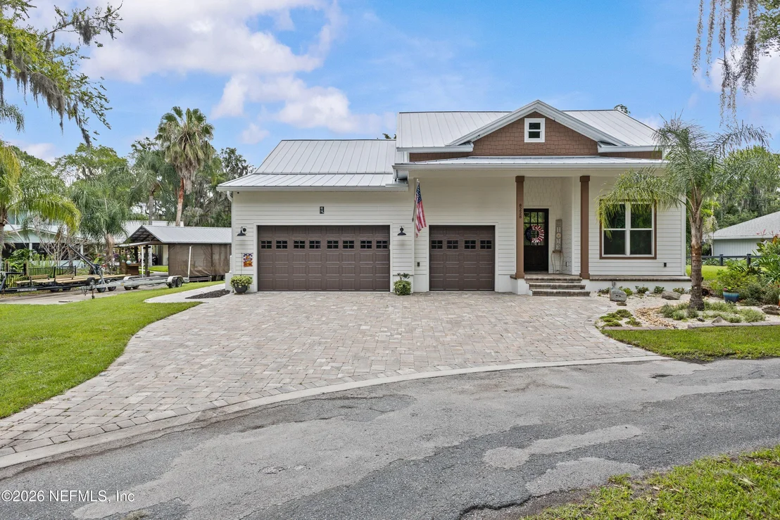 Photo of 8228 HALL Lane