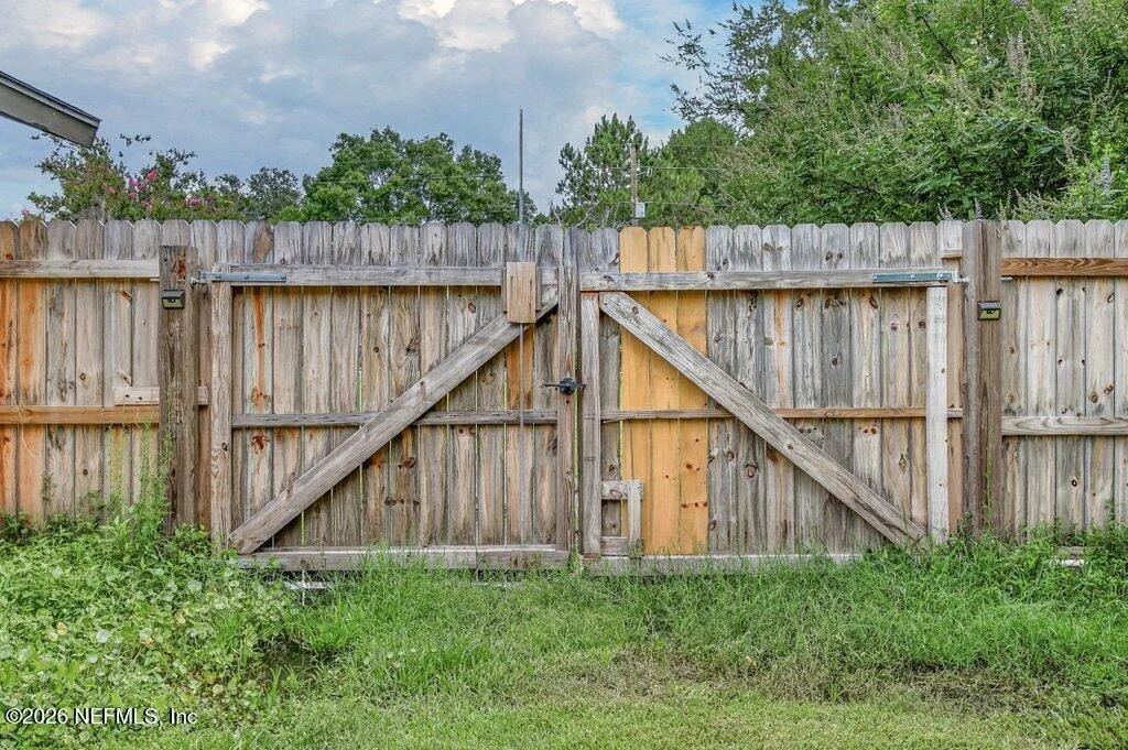Photo of 35742 QUAIL Road