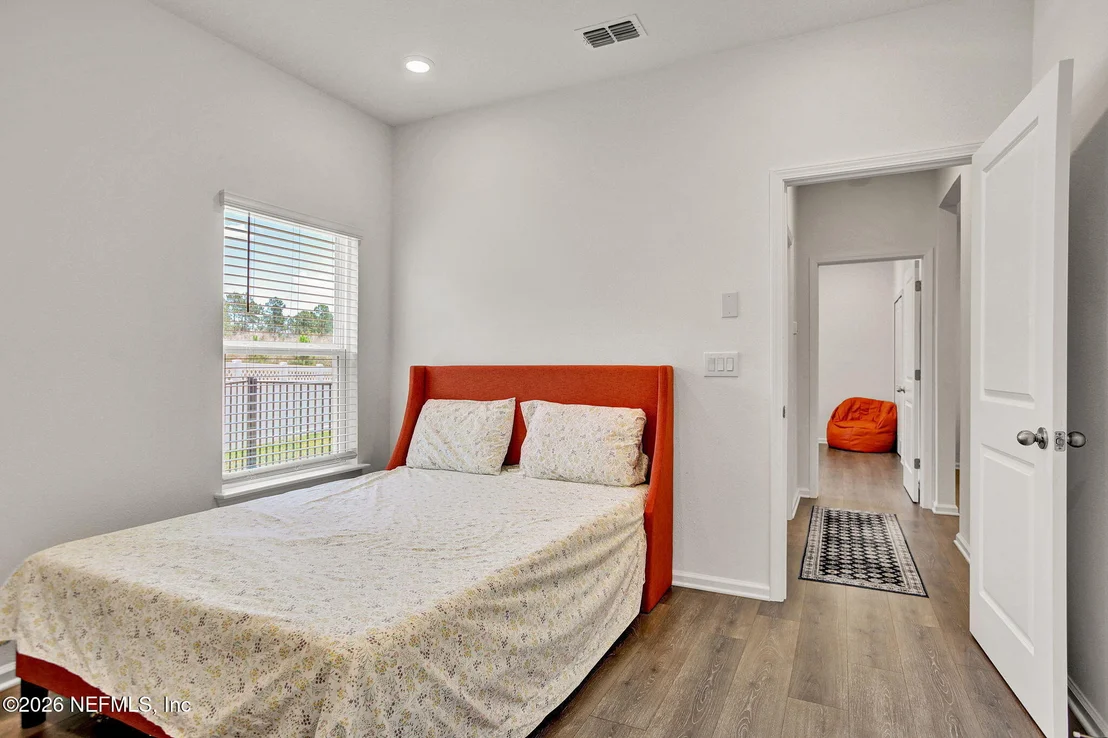 Photo of 25 SILVER LILY Way