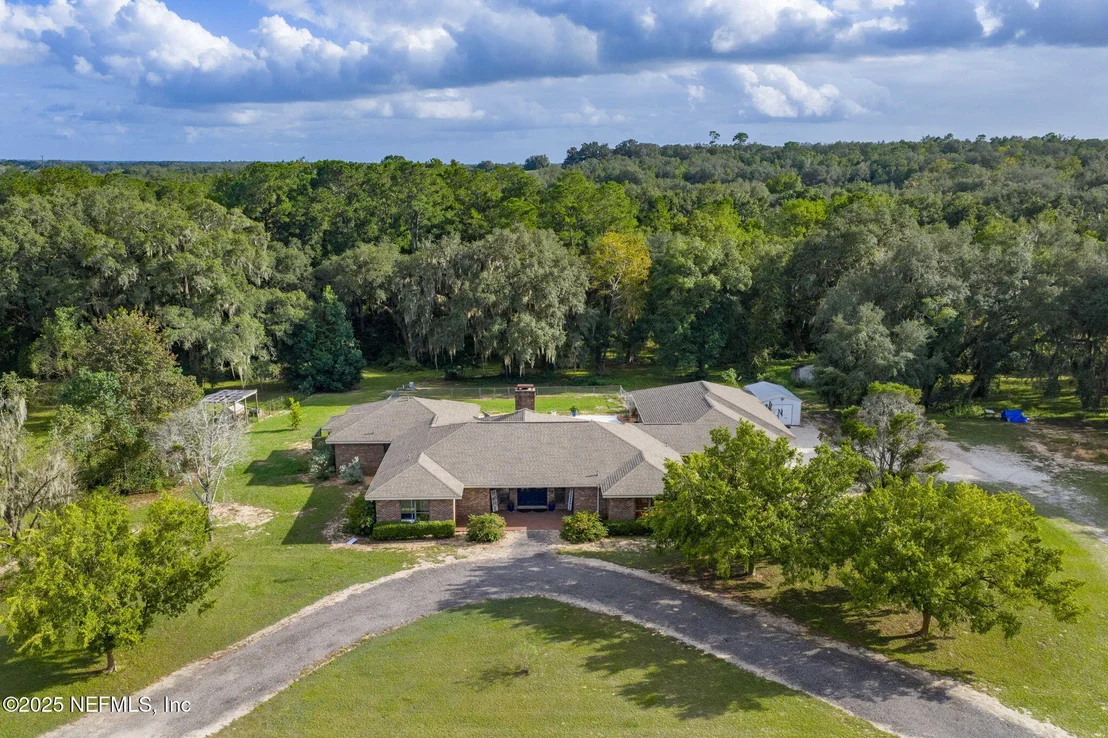 Photo of 105 DAIRY Road