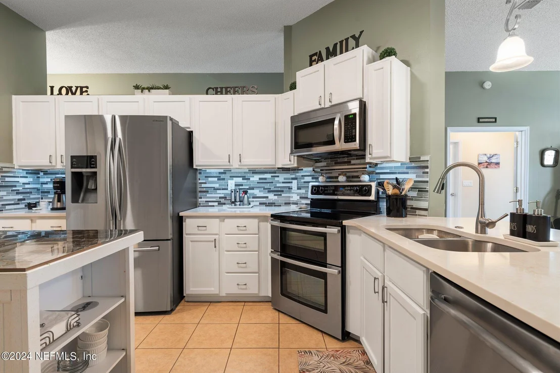 Photo of 14616 GREENOVER Lane