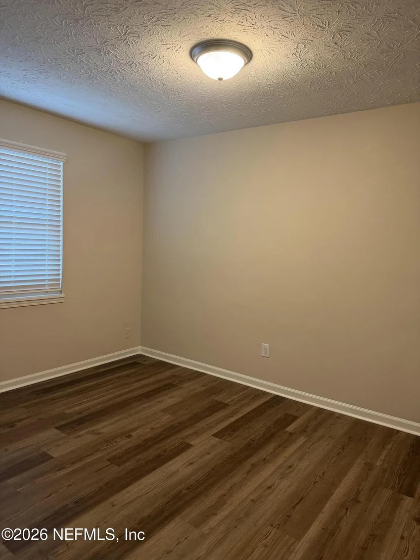 Photo of 4285 WALNUT Bend