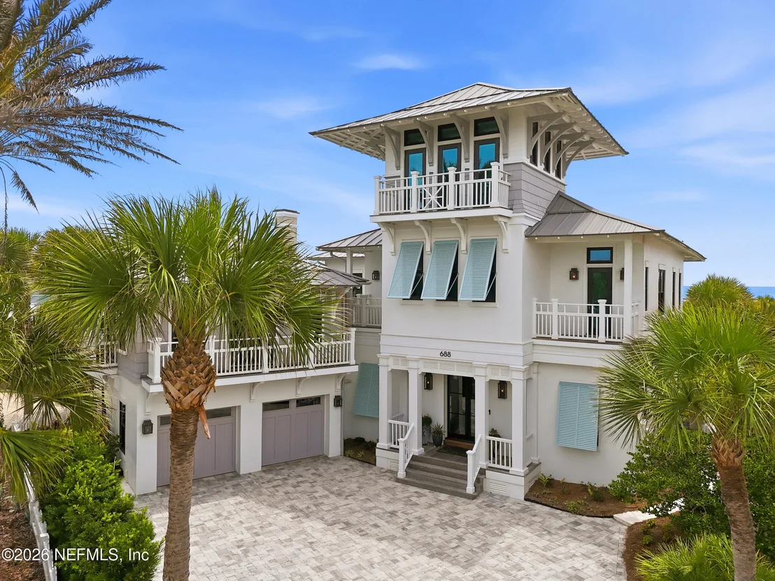 Photo of 688 OCEAN PALM Way