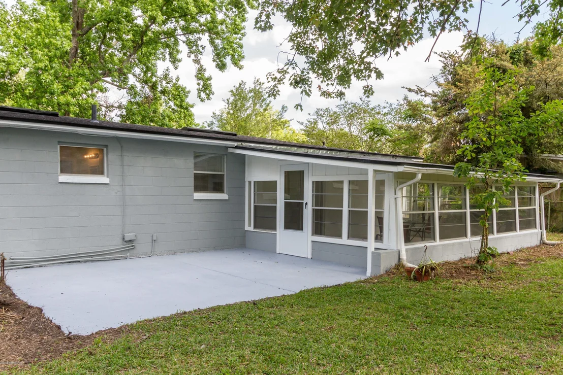 Photo of 1702 DIBBLE Circle E