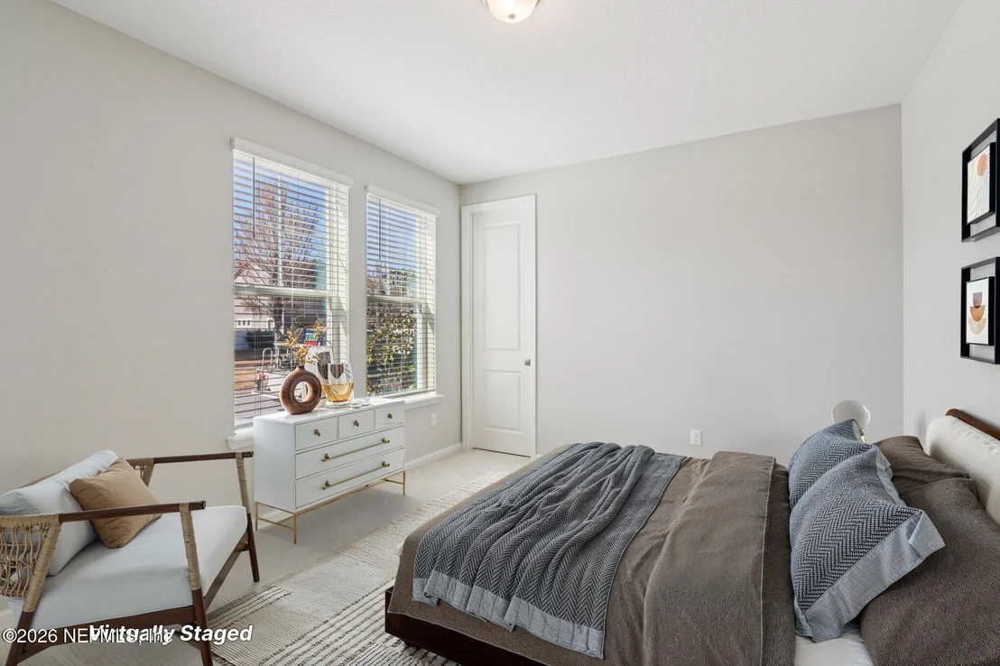 Photo of 32 VERDURE Street
