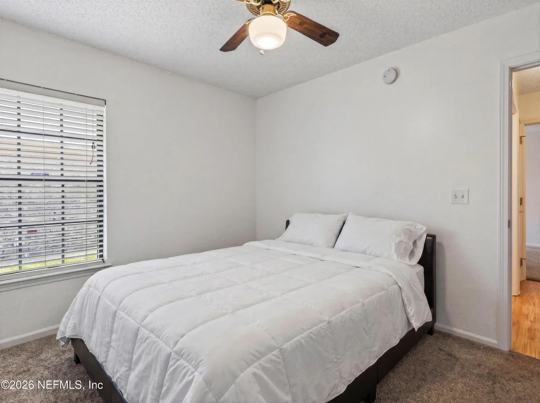 Photo of 1641 SPRING OAKS Lane