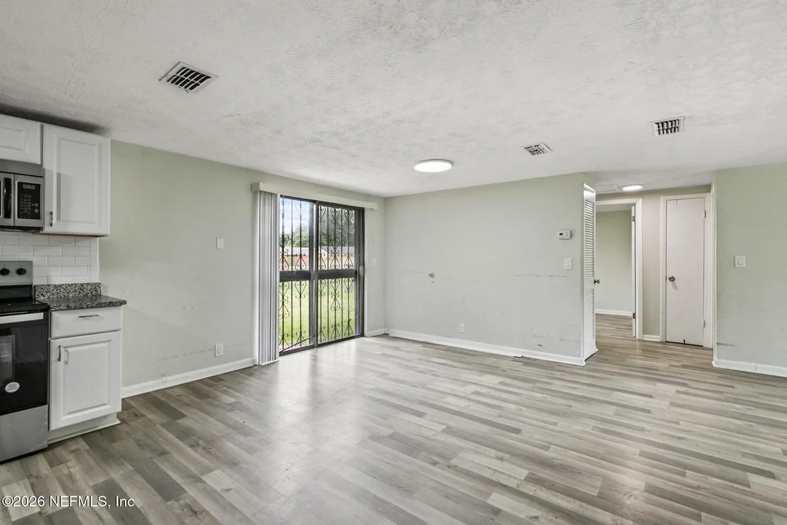 Photo of 5246 DEVRON Drive