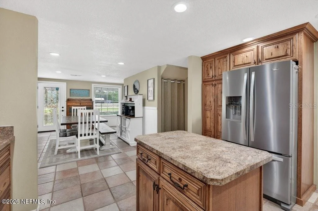 Photo of 121 DAREN Drive