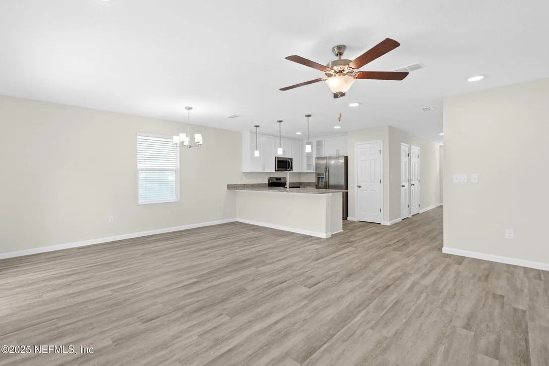 Photo of 8198 DANDY Avenue