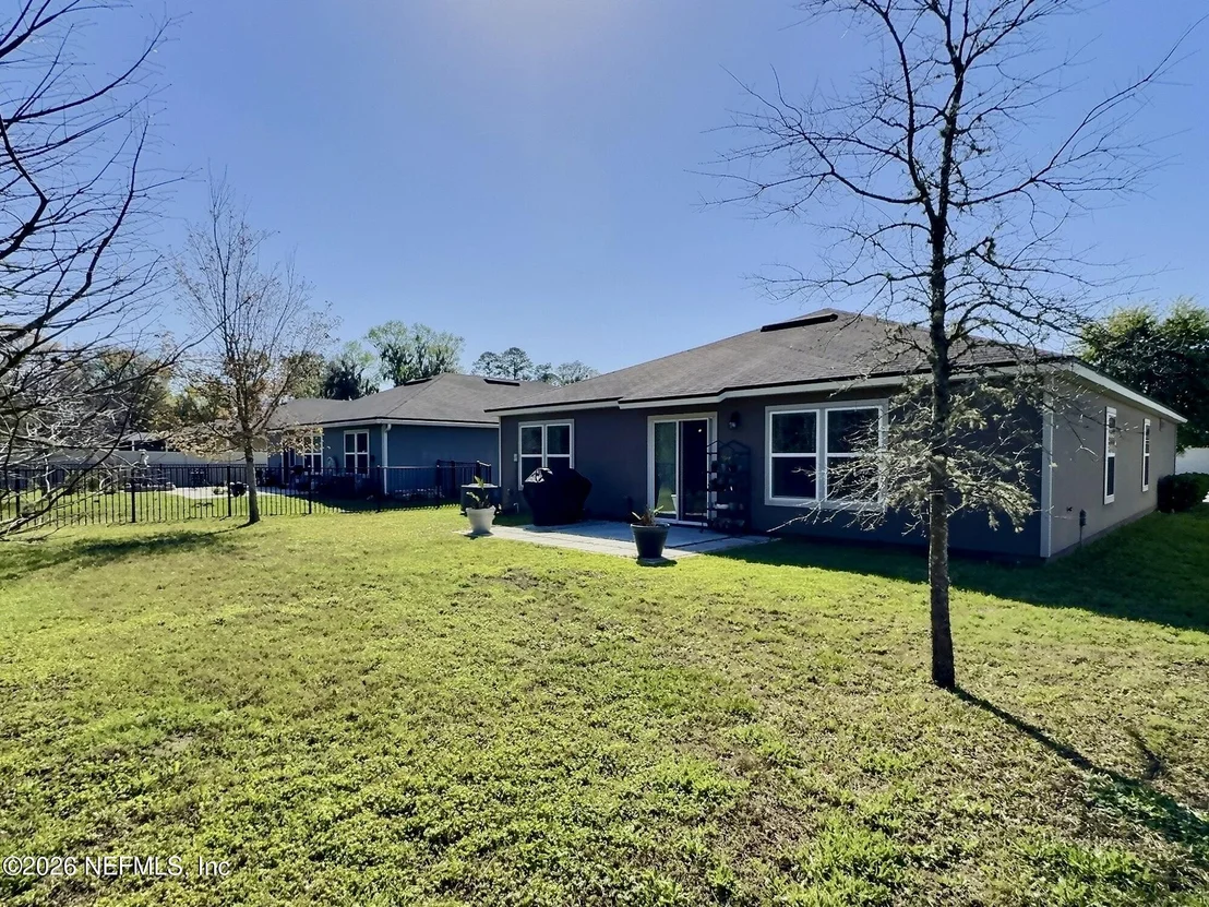 Photo of 465 HARLEY Drive