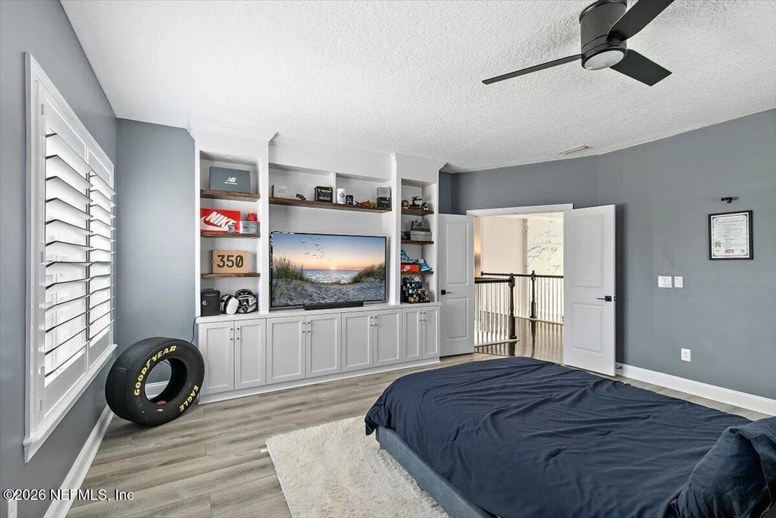Photo of 485 OLD BLUFF Drive
