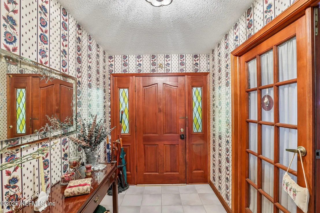 Photo of 2792 OLD RIVER Road