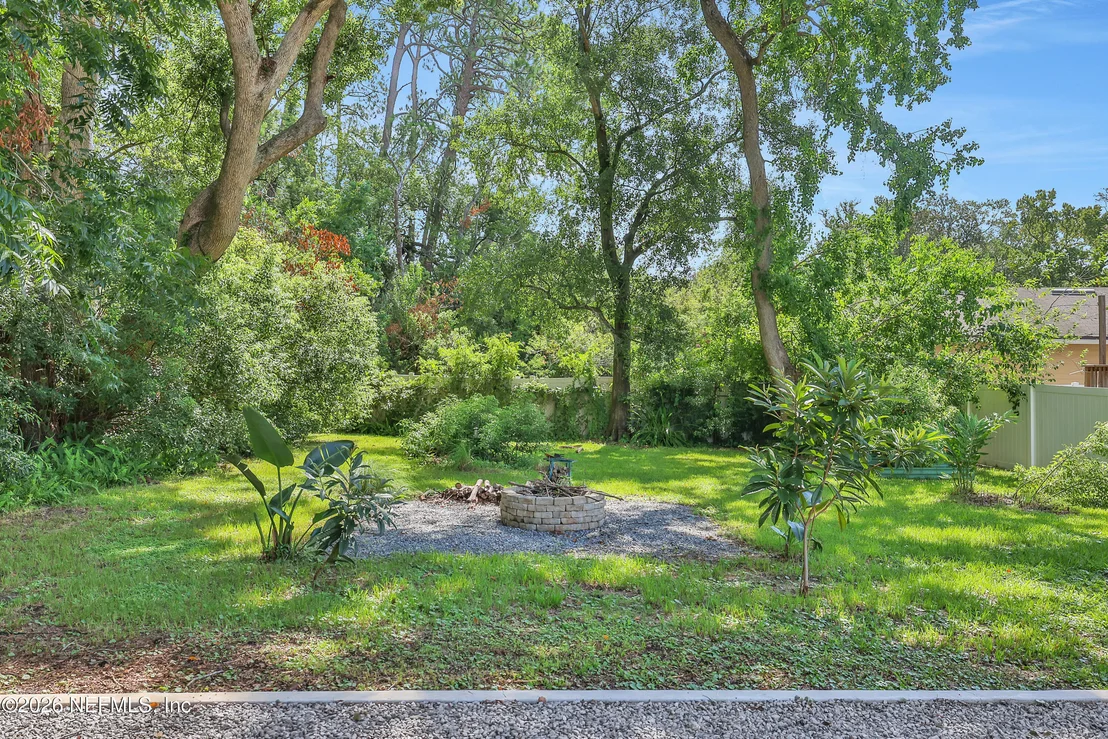 Photo of 1141 HAMILTON Street