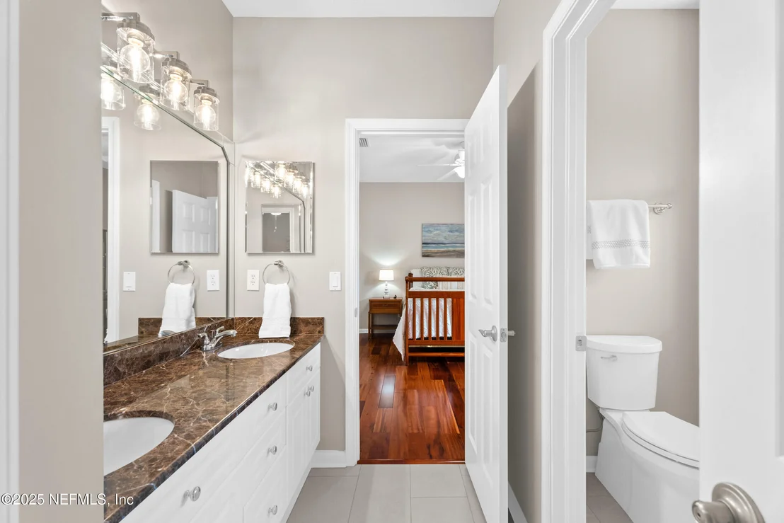 Photo of 389 SUMMERSET Drive