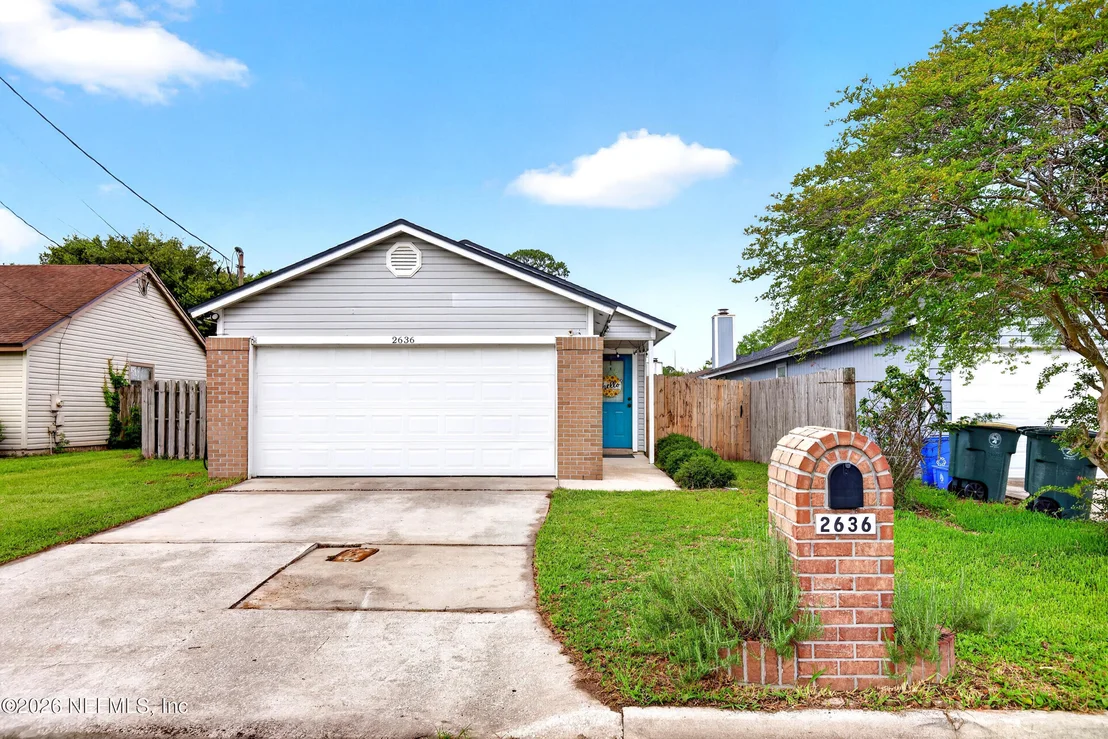 Photo of 2636 SAM HARDWICK Boulevard