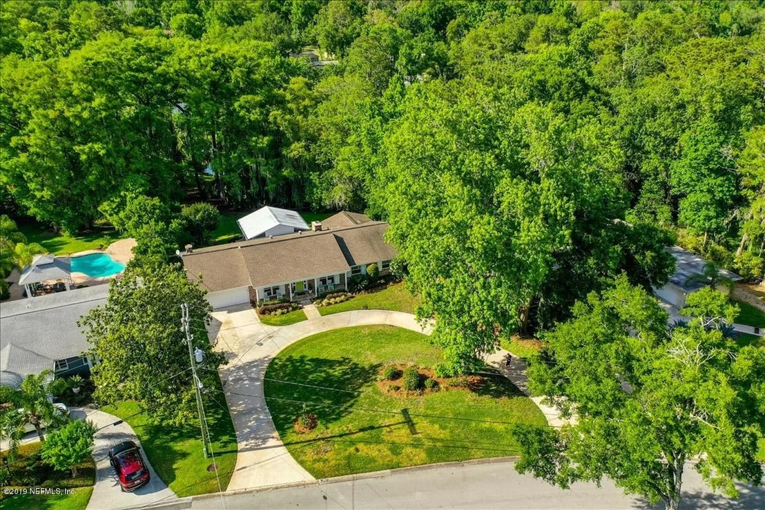 Photo of 2127 LA VACA Road