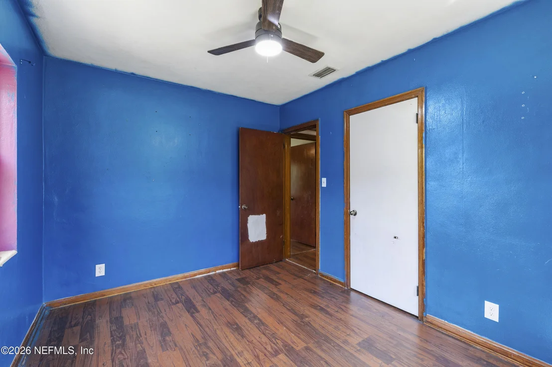 Photo of 4122 RENDALE Drive N