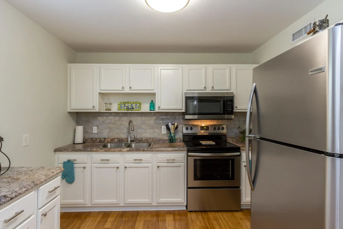 Photo of 1702 DIBBLE Circle E
