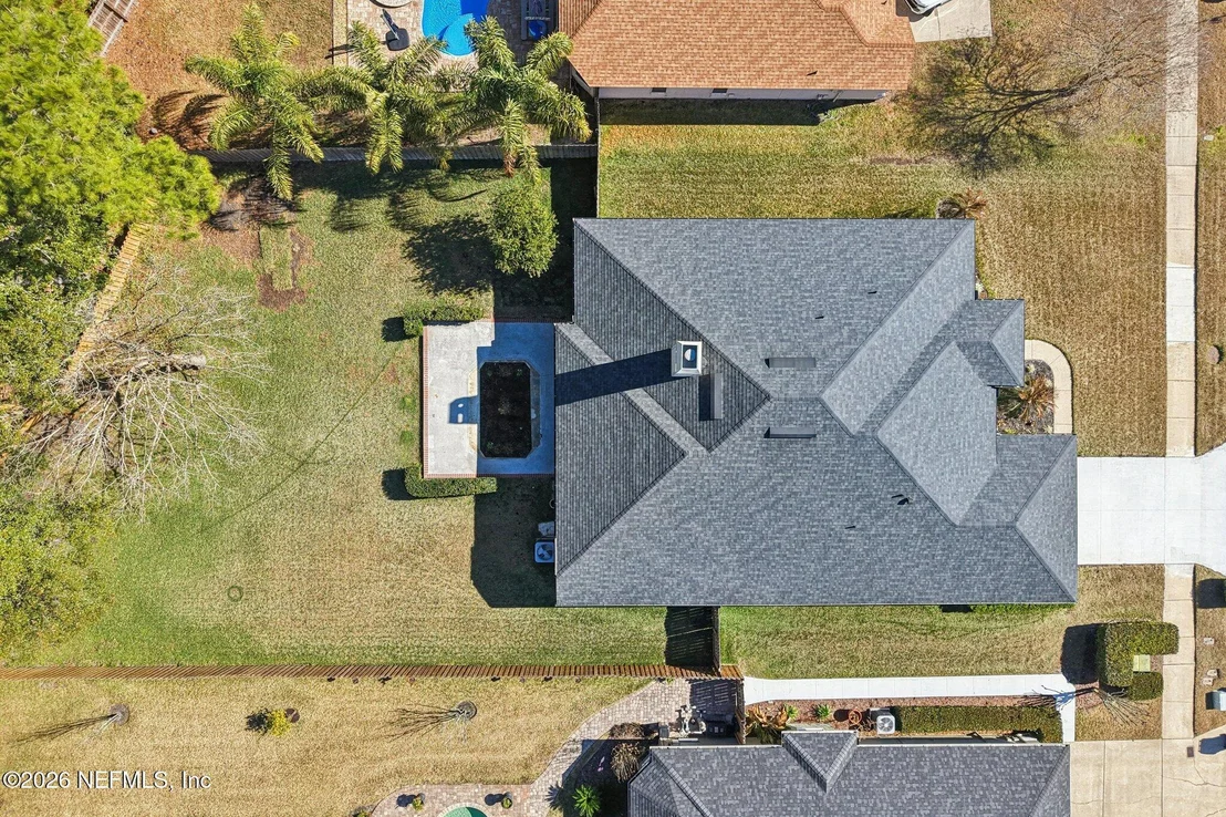 Photo of 145 LAKE RUN Boulevard