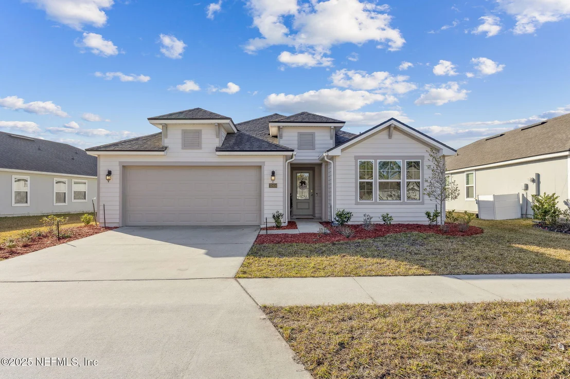 Photo of 70414 WINDING RIVER Drive