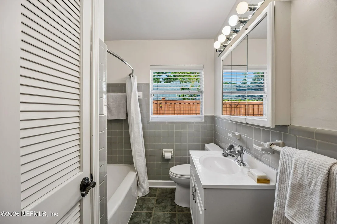 Photo of 5448 DIAZ Place