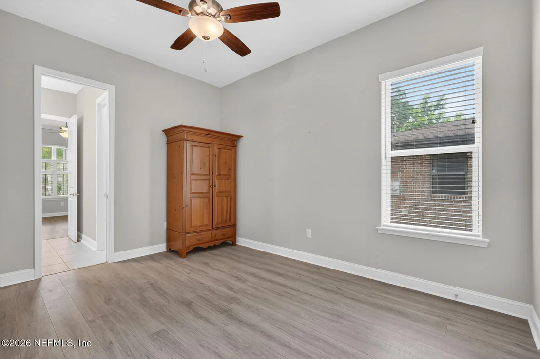 Photo of 10111 COUNTY ROAD 13 N