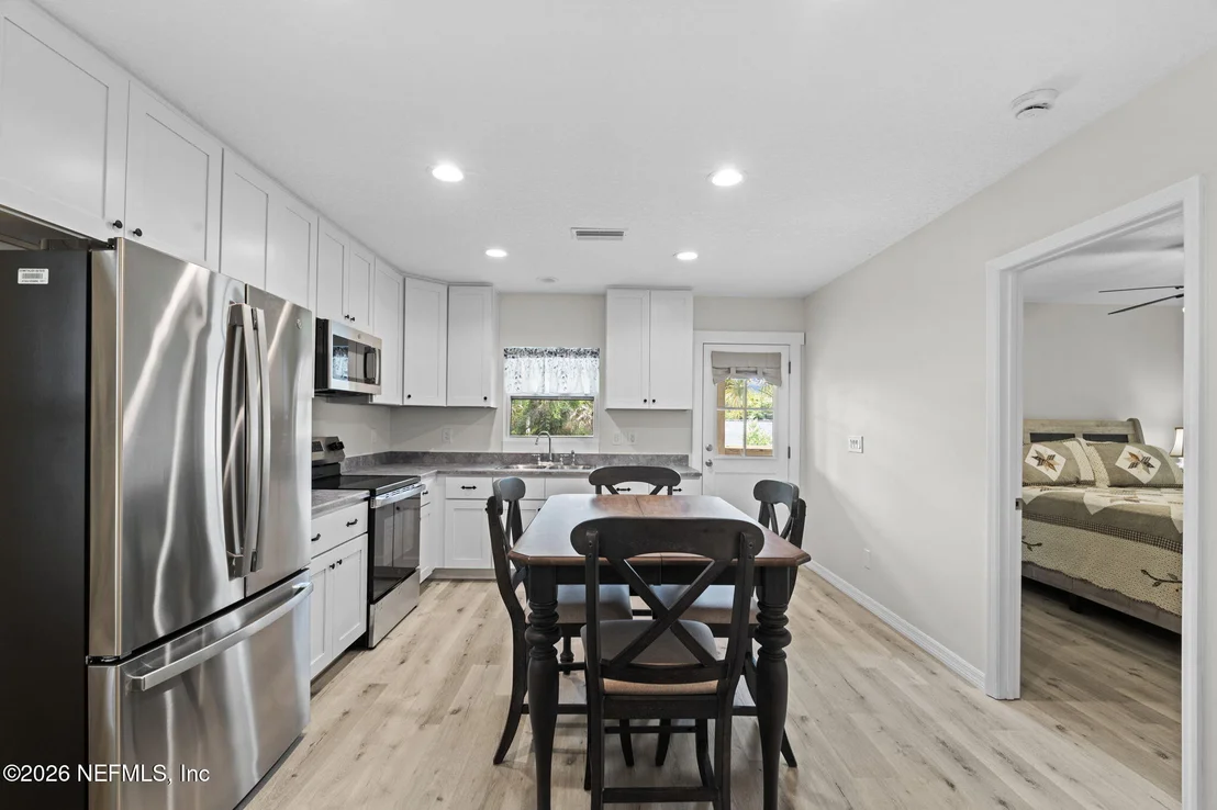 Photo of 627 CATHEDRAL Place