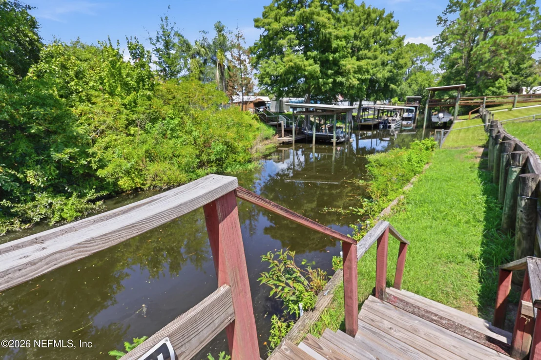 Photo of 113 WATERSIDE Avenue