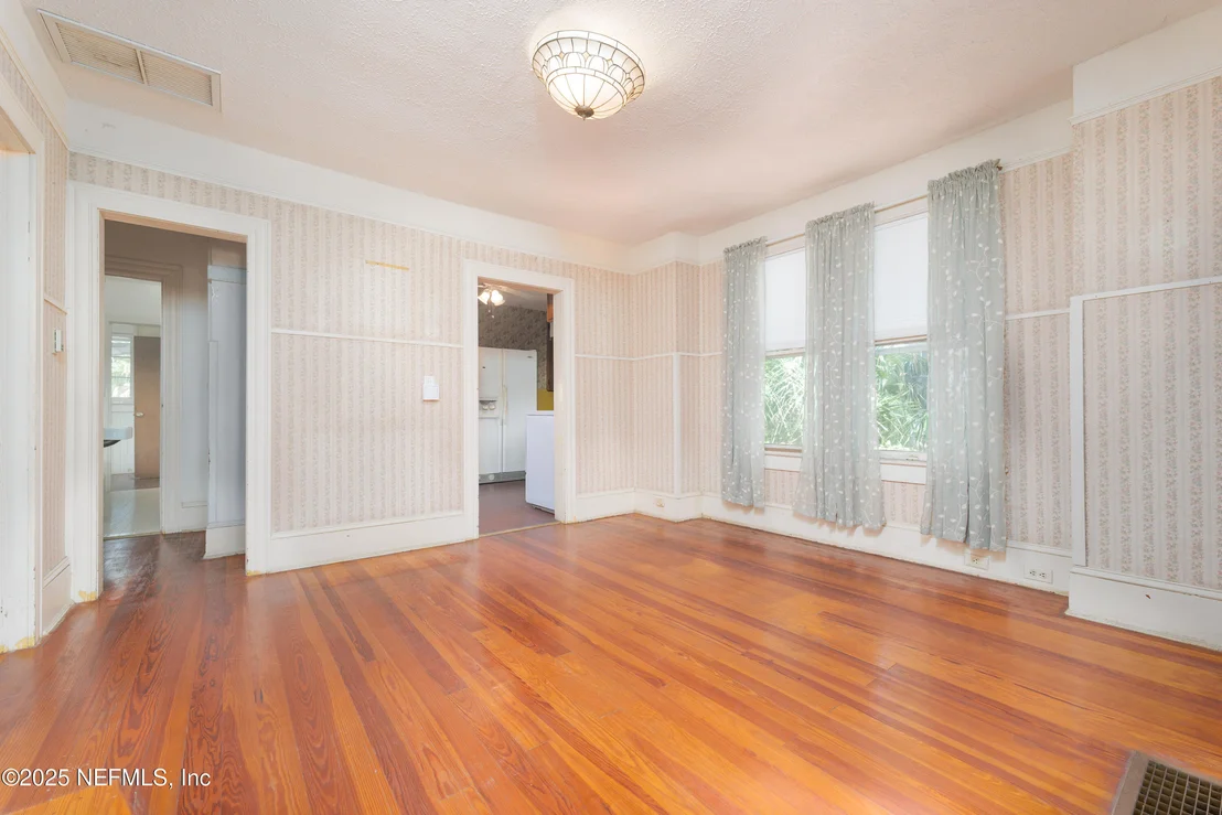 Photo of 4 FLETCHER Lane